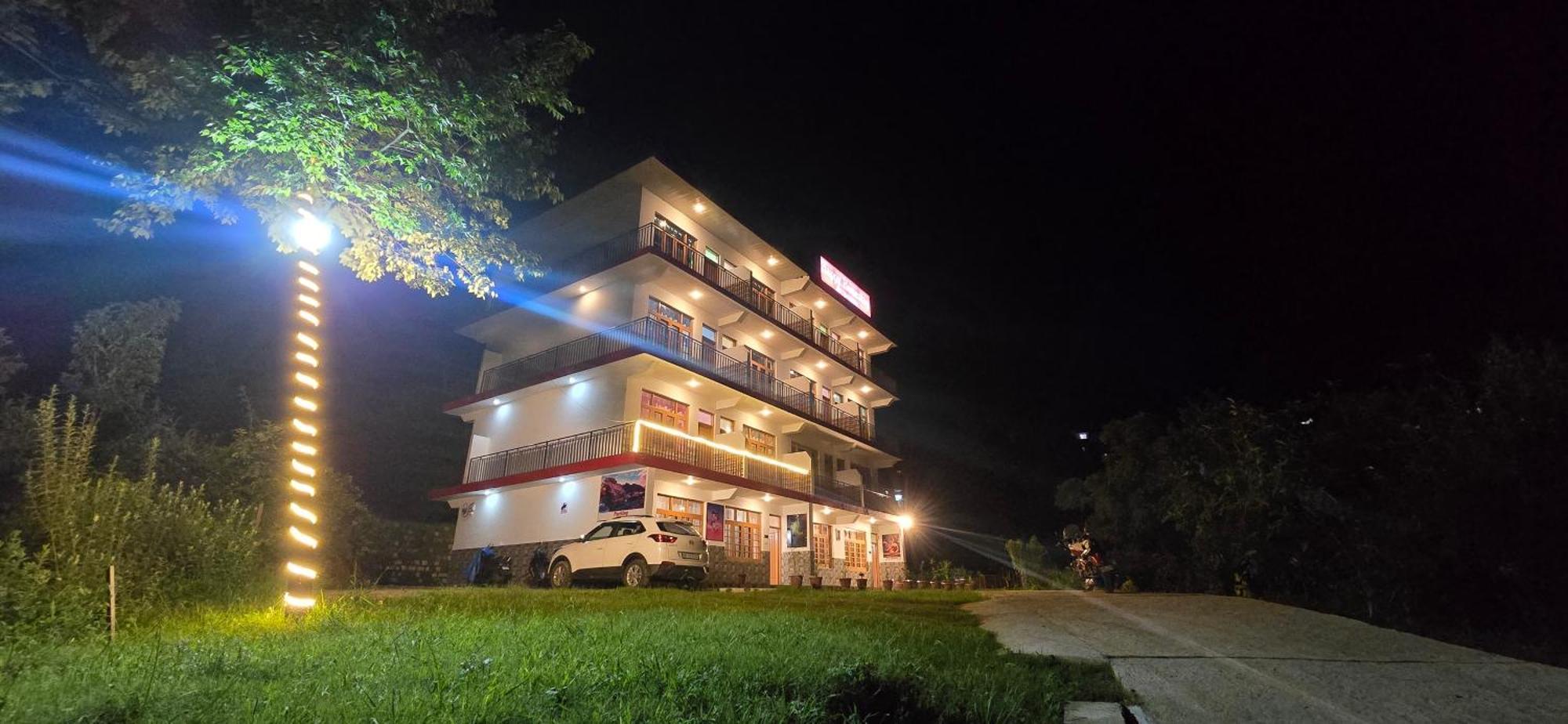Happy Home Stay, Dharamshala Esterno foto